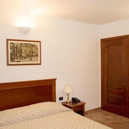 Villa Lavandula With Heated Swimming Pool Τρογκίρ Δωμάτιο φωτογραφία