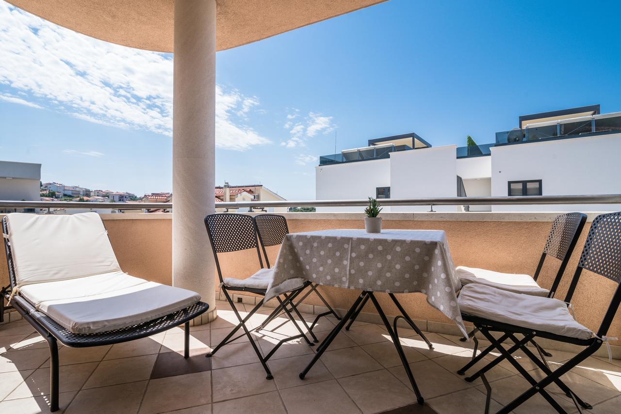 Villa Lavandula With Heated Swimming Pool Τρογκίρ Εξωτερικό φωτογραφία