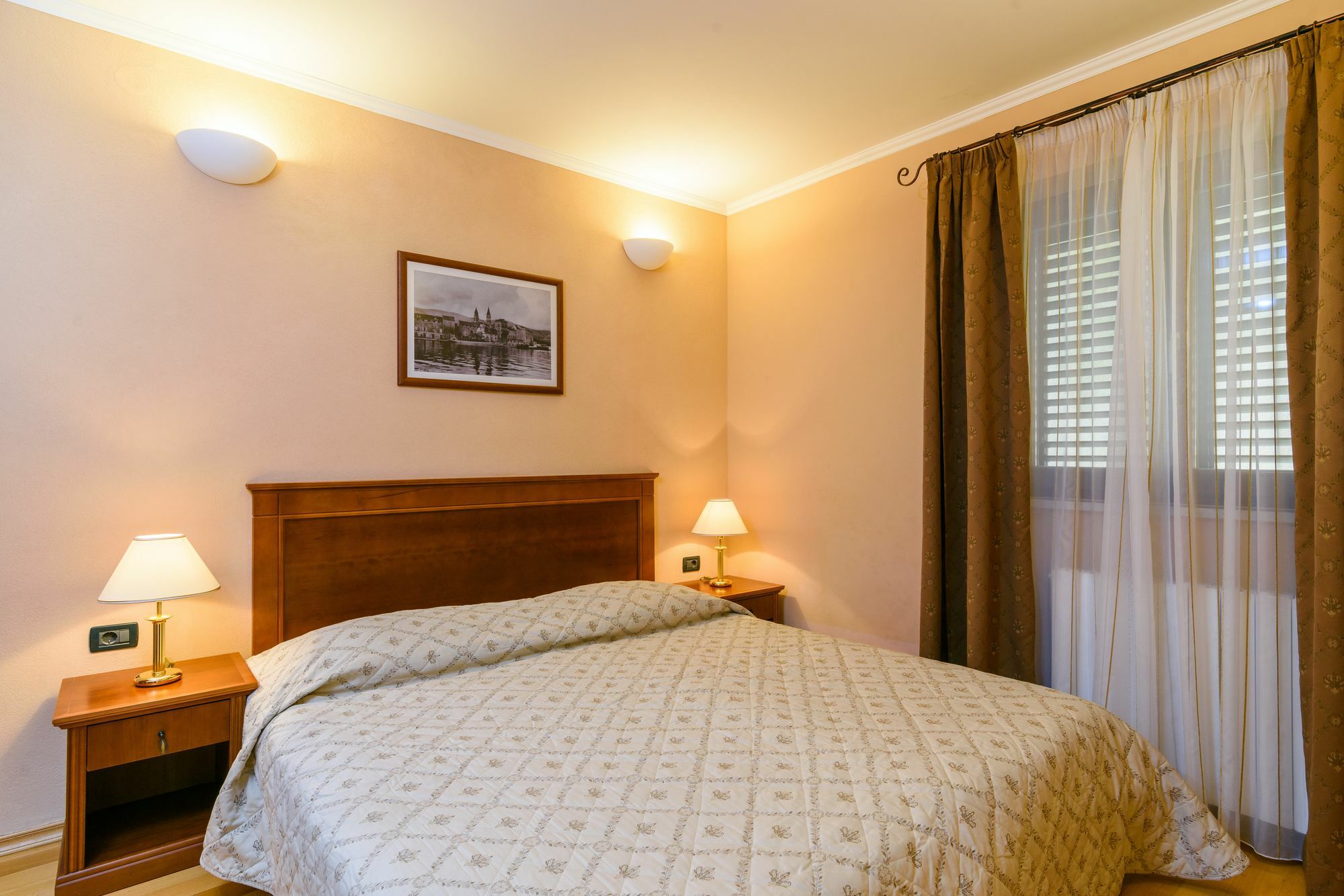 Villa Lavandula With Heated Swimming Pool Τρογκίρ Εξωτερικό φωτογραφία