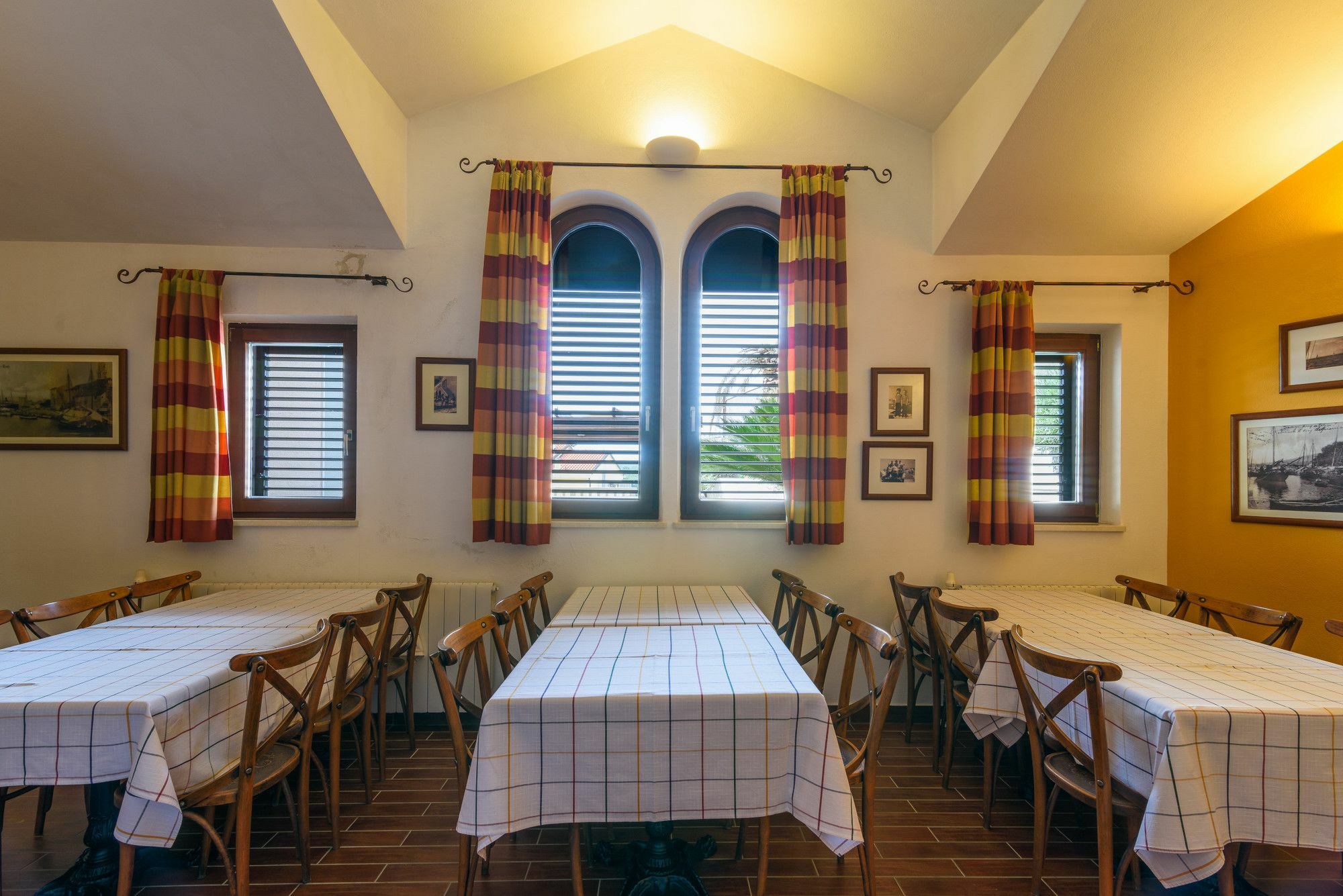Villa Lavandula With Heated Swimming Pool Τρογκίρ Εξωτερικό φωτογραφία