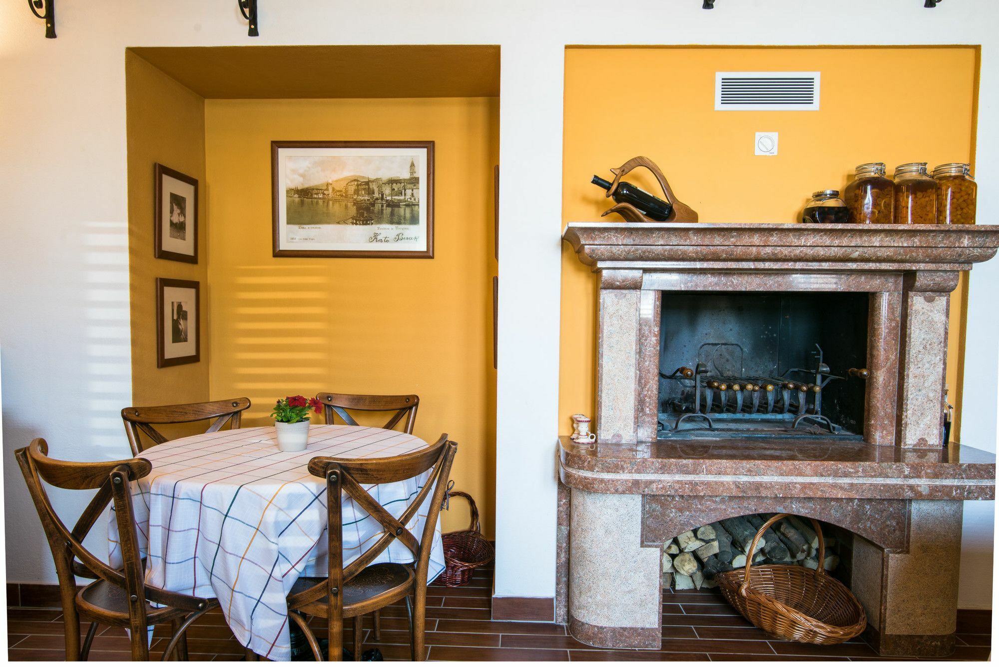 Villa Lavandula With Heated Swimming Pool Τρογκίρ Εξωτερικό φωτογραφία